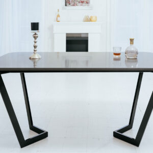 Ebédlőasztal szürke íves